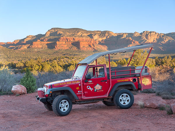 red rock jeep photo