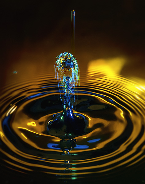 water droplet photo