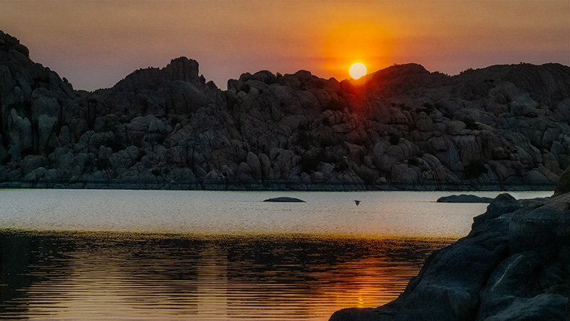 sunrise time-lapse at watson lake with platypod